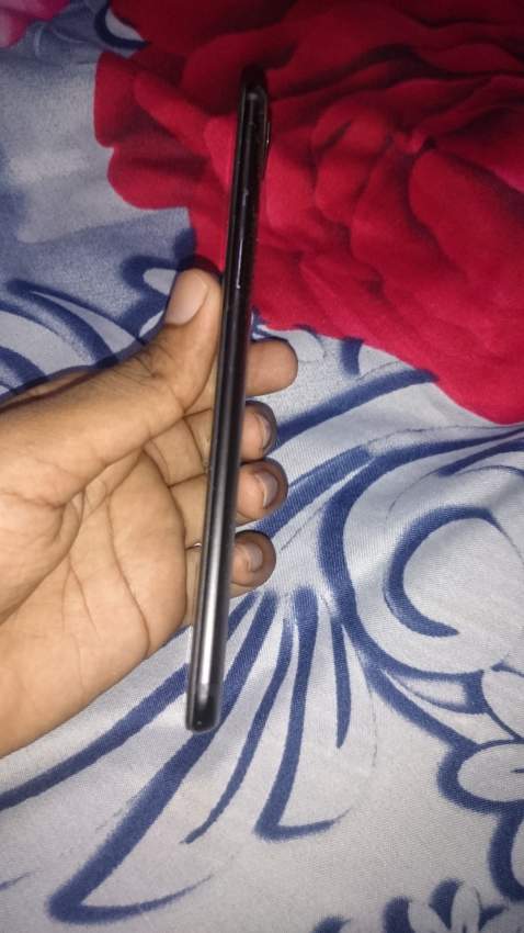 OnePlus 5T - 3 - Android Phones  on Aster Vender