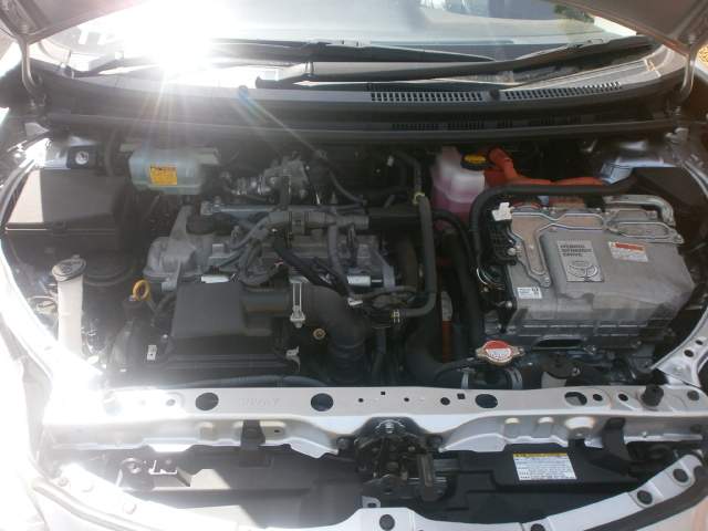 Toyota Aqua - 8 - Family Cars  on Aster Vender