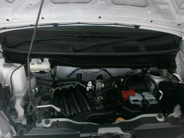 NISSAN NV200 - 3 - Cargo Van (Delivery Van)  on Aster Vender