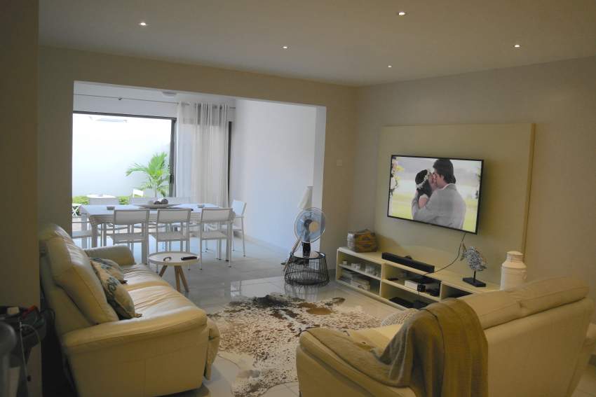 Rivière Noire appartement magnifiquement décoré dans une résidence  - 0 - Apartments  on Aster Vender