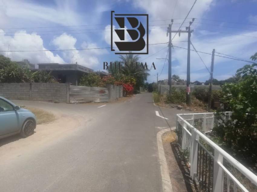 18.78 perches in Roche Terre @Rs 1,900,000 - 0 - Land  on Aster Vender