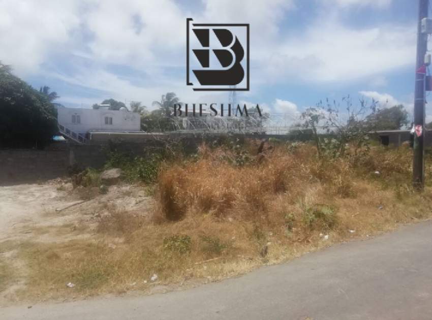 18.78 perches in Roche Terre @Rs 1,900,000 - 5 - Land  on Aster Vender