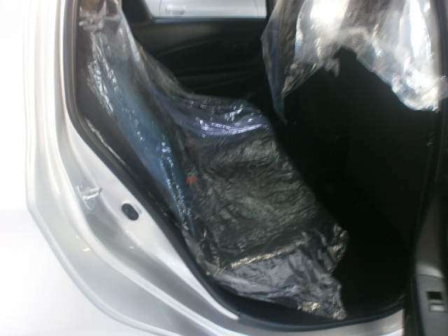 Toyota vitz - 4 - Family Cars  on Aster Vender