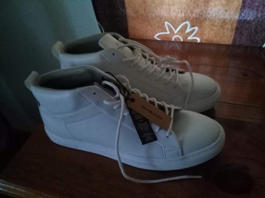 Shoes - 0 - Other Footwear  on Aster Vender