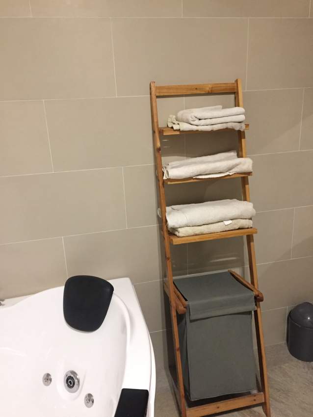 Wooden Towel Rack And Basket - 0 - Bathroom  on Aster Vender
