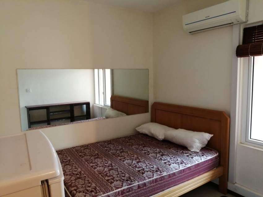 Studio Mur 2.5 m opp Public Beach, Bain Boeuf - 2 - Apartments  on Aster Vender