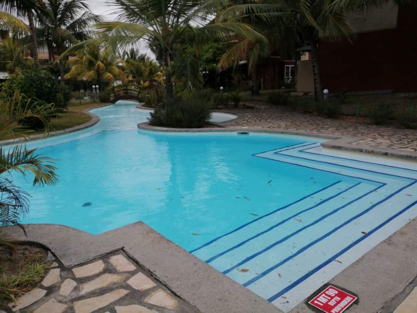 Studio Mur 2.5 m opp Public Beach, Bain Boeuf - 4 - Apartments  on Aster Vender