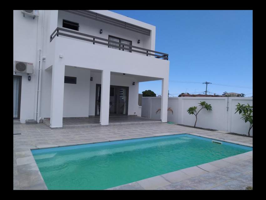 Tamarin, belles villas de 4 chambres, 213m² sur un terrain de 409m²  - 0 - Villas  on Aster Vender