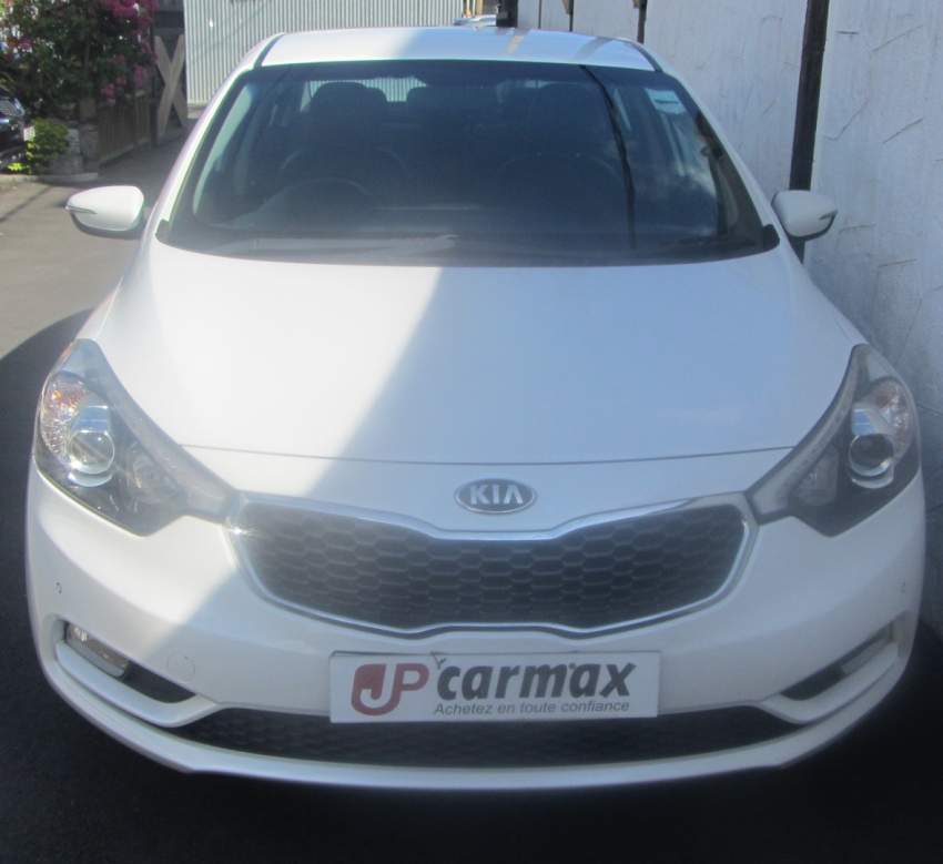 Kia Cerato - 2013 on Aster Vender