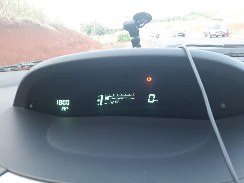 Toyota Yaris 2008 - 4 - Compact cars  on Aster Vender