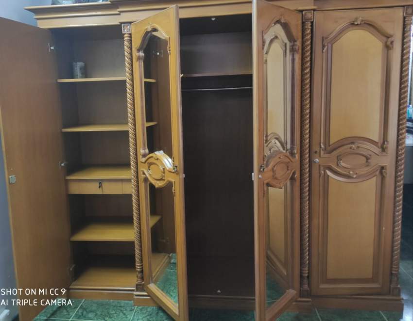 teak 4 door wardrobe - 3 - Bedroom Furnitures  on Aster Vender