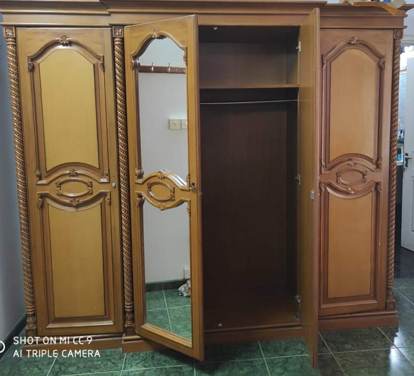 teak 4 door wardrobe - 2 - Bedroom Furnitures  on Aster Vender