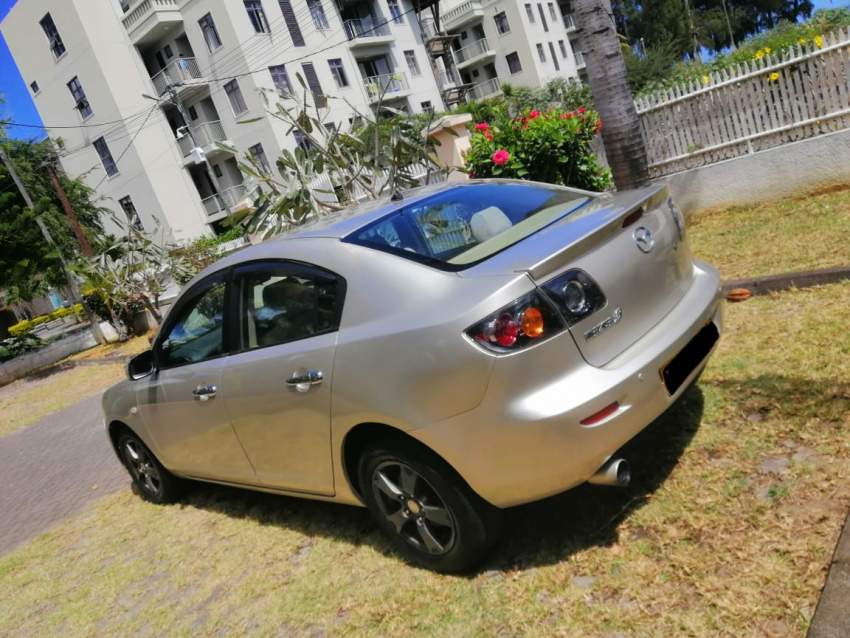 Mazda 3 1498cc - 2 - Family Cars  on Aster Vender