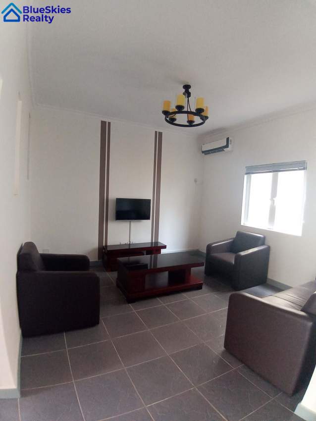 3 Bedrooms Triplex Chemin Vingt Pieds - 2 - Apartments  on Aster Vender