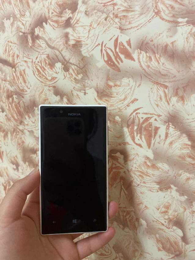 Nokia Lumia 720 on Aster Vender