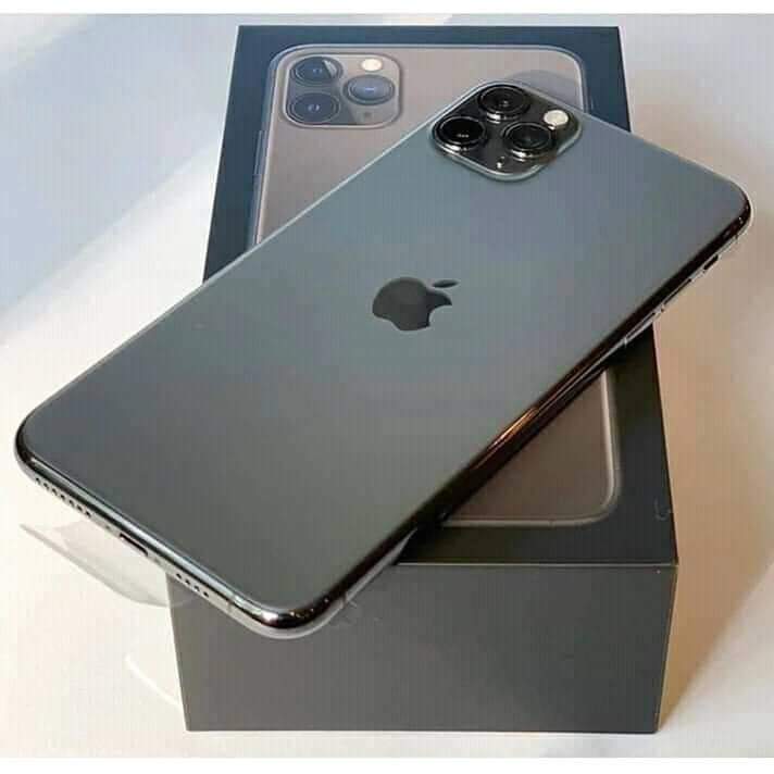 Unlocked Apple iPhone 11 Pro Max 6.5