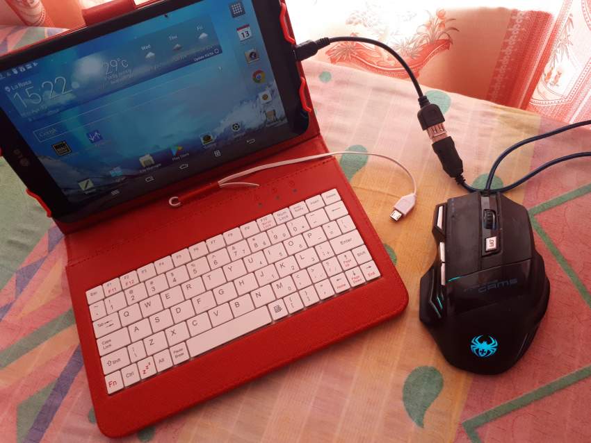 LG Android PC Tablet - 1 - Laptop  on Aster Vender