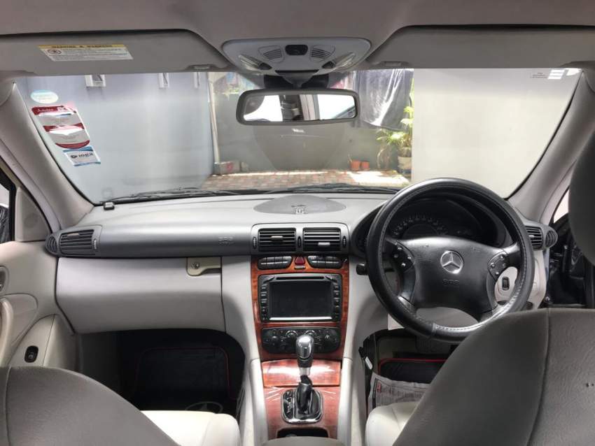 Mercedes-Benz  - 2 - Luxury Cars  on Aster Vender