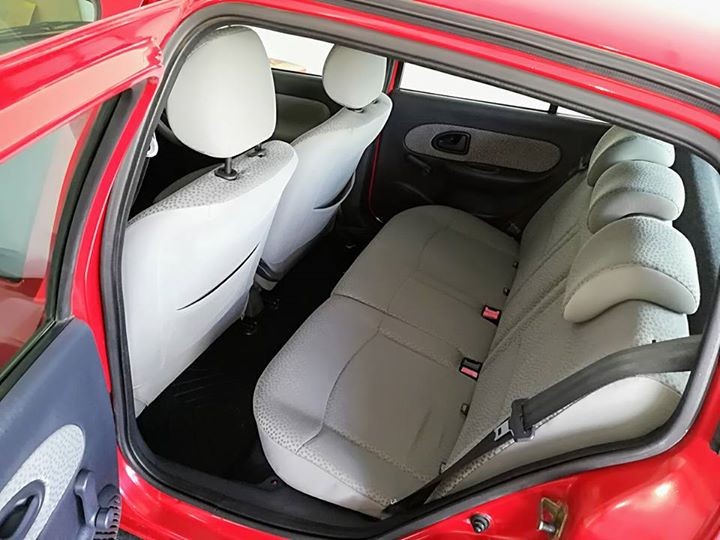 REUNAULT CLIO II YR 06 - 6 - Compact cars  on Aster Vender