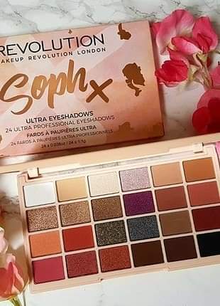 Revolution sophx - 0 - Eye shadow  on Aster Vender
