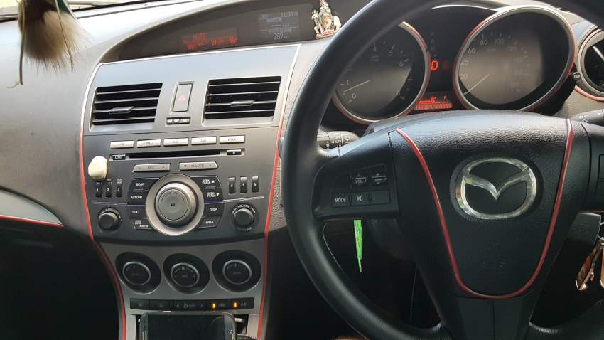 Mazda 3 yr 09 - 5 - Family Cars  on Aster Vender