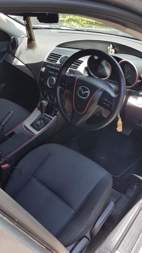 Mazda 3 yr 09 - 4 - Family Cars  on Aster Vender