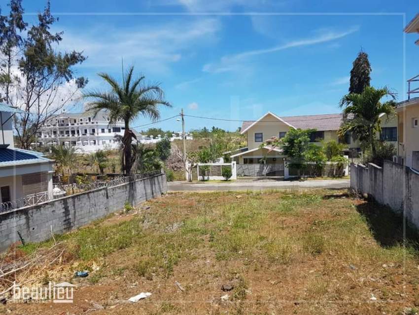 Residential land of 12 perches is Goodlands  - 0 - Land  on Aster Vender