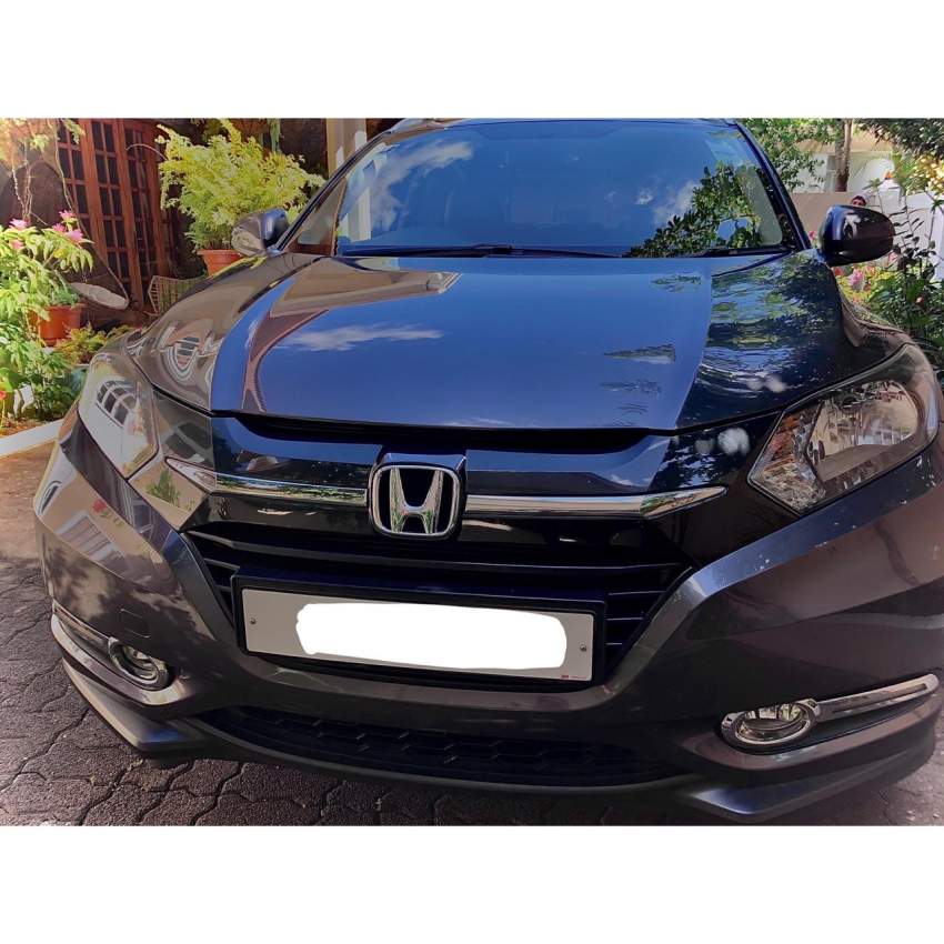 Honda HR-V - 0 - SUV Cars  on Aster Vender