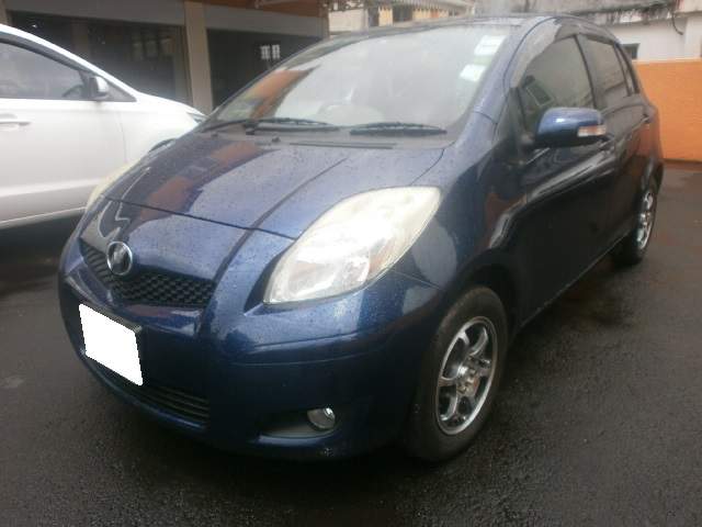 Toyota Vitz - 1 - Family Cars  on Aster Vender