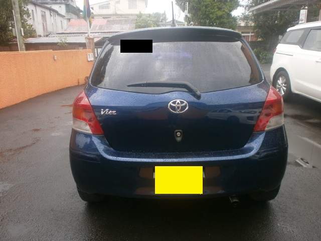 Toyota Vitz - 3 - Family Cars  on Aster Vender