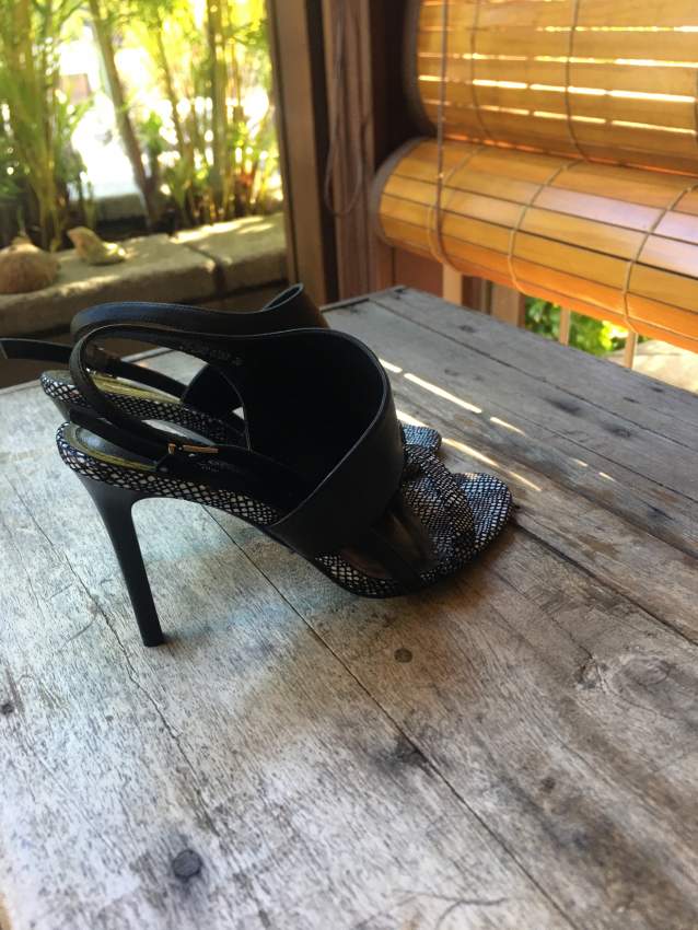 Leather shoes made in Italy (size 39) - 1 - Classic shoes  on Aster Vender