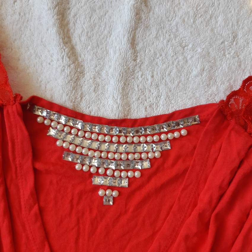 Red sleeveless top with pearls and laced sleeves - 3 - Tops (Women)  on Aster Vender