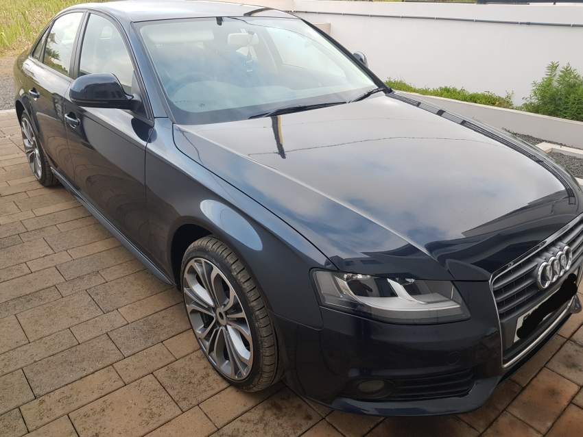 Audi A4 1.8TFSI - 1 - Luxury Cars  on Aster Vender