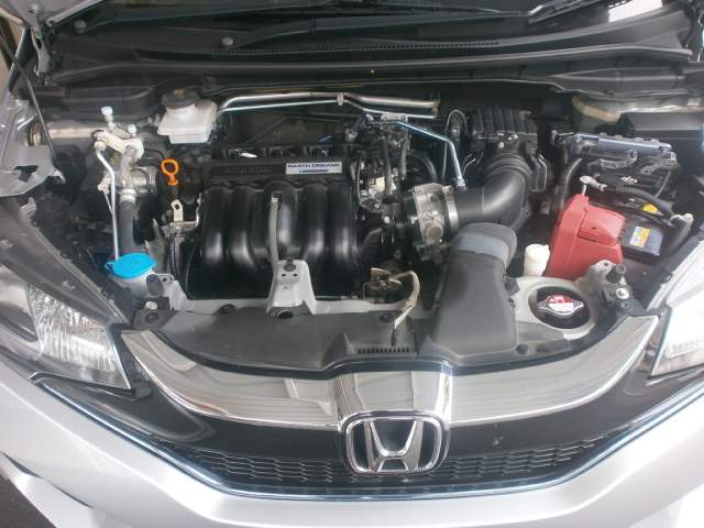 Honda fit Hybrid F Package  - 6 - Family Cars  on Aster Vender