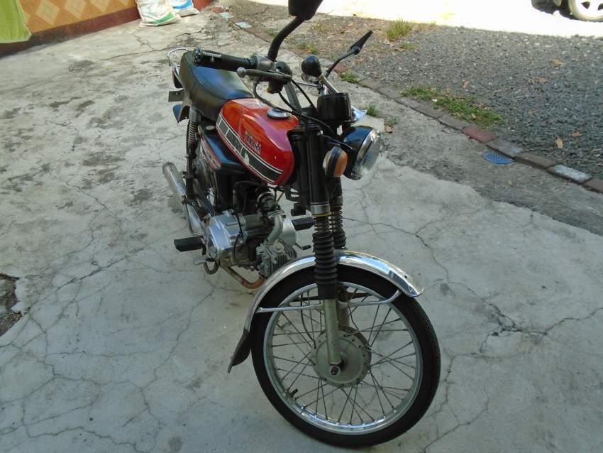 Yamaha 50 cc Motorcycle - 3 - Scooters (upto 50cc)  on Aster Vender