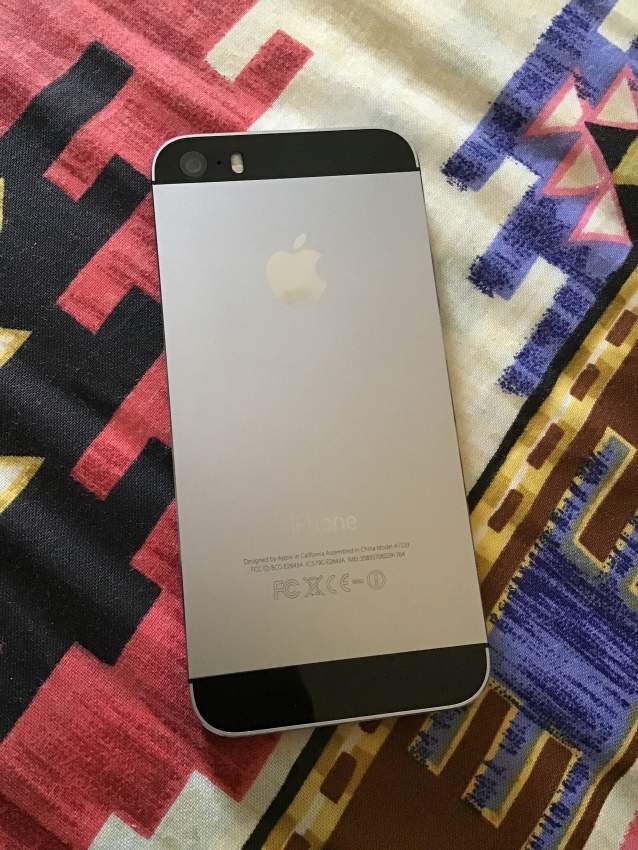 iPhone 5s (16gb) without scratches - 5 - iPhones  on Aster Vender