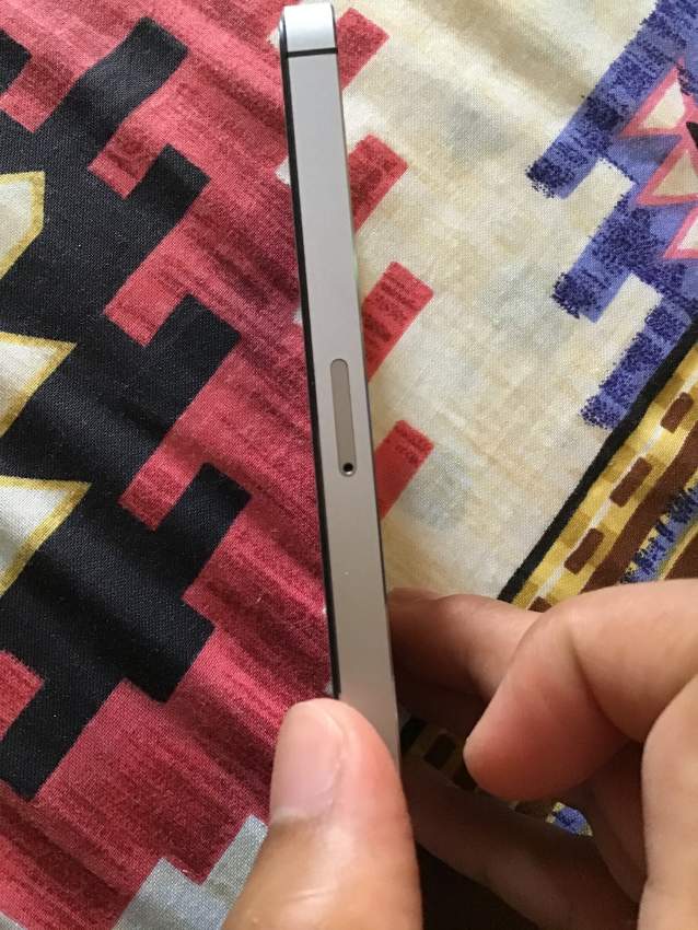 iPhone 5s (16gb) without scratches - 6 - iPhones  on Aster Vender