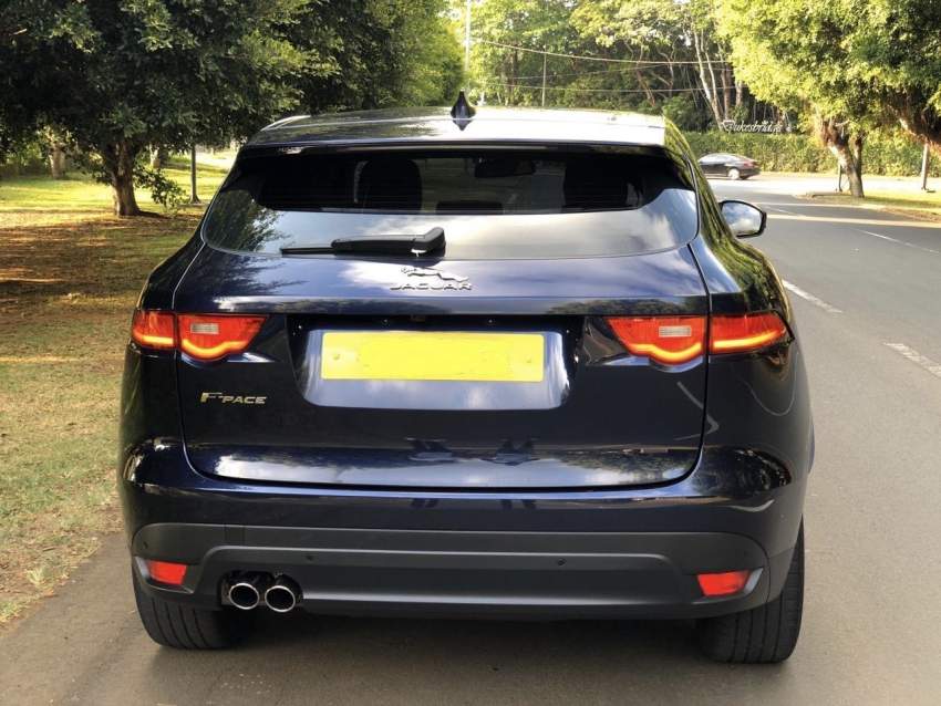 Jaguar F-Pace 2.0 - 4 - SUV Cars  on Aster Vender