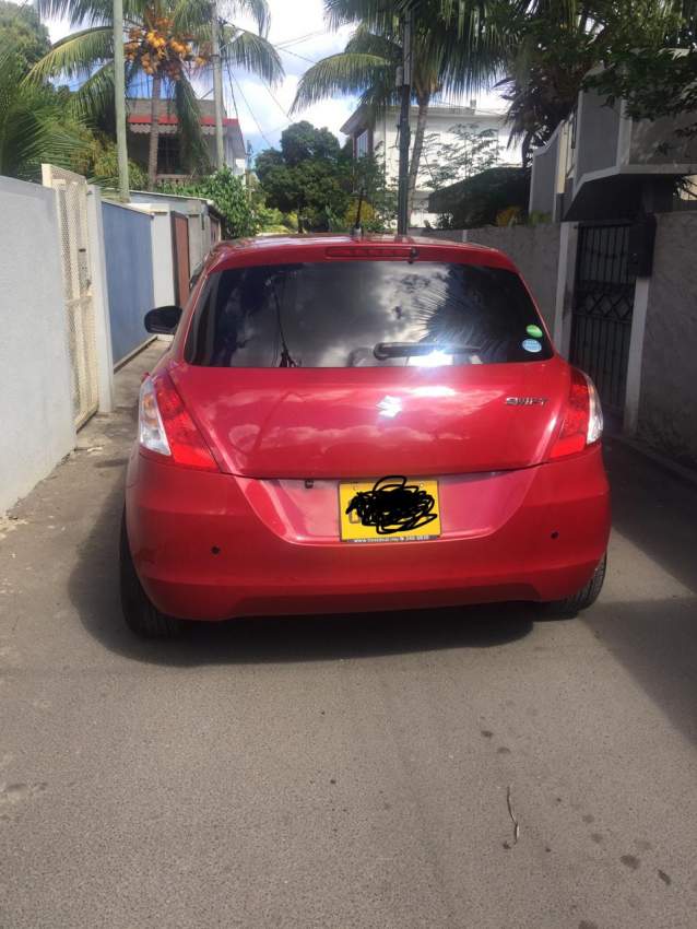 Suzuki swift  - 4 - Family Cars  on Aster Vender