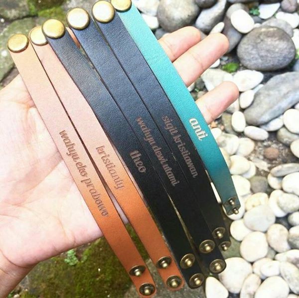 Personalised engraved name bracelets - 2 - Bracelets  on Aster Vender