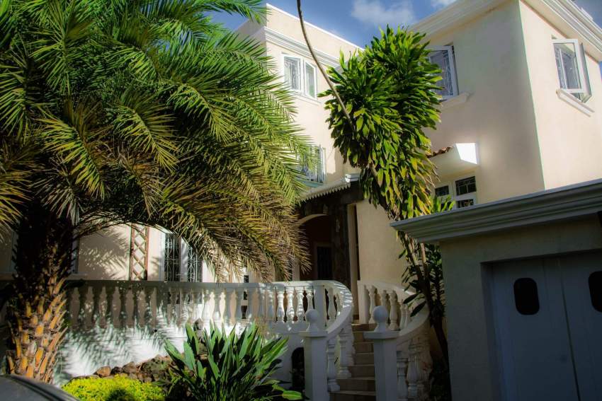 Villa - 0 - Villas  on Aster Vender