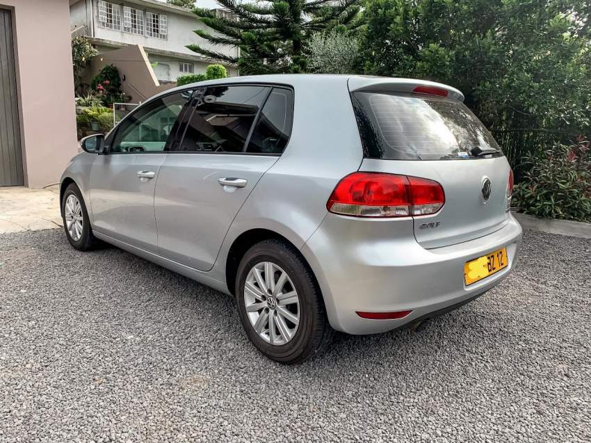 Volkswagen Golf VI - 2 - Family Cars  on Aster Vender