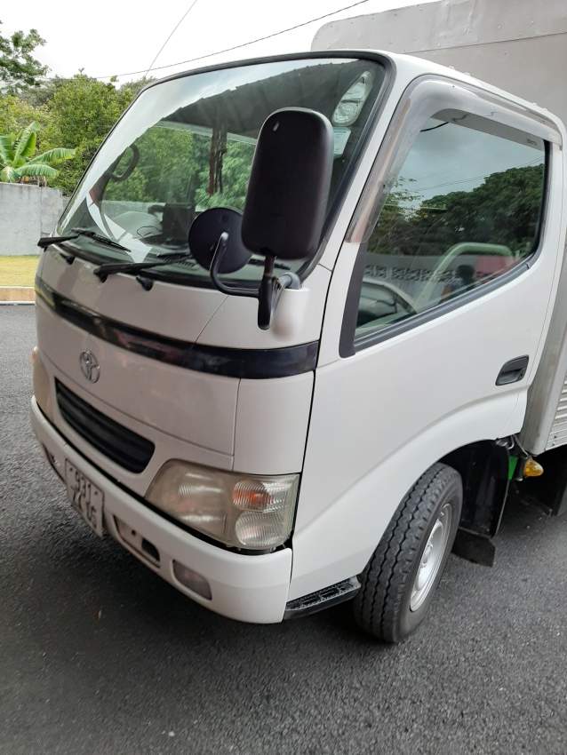 Toyota dyna RS2.00 per km - 2 - Small trucks (Camionette)  on Aster Vender