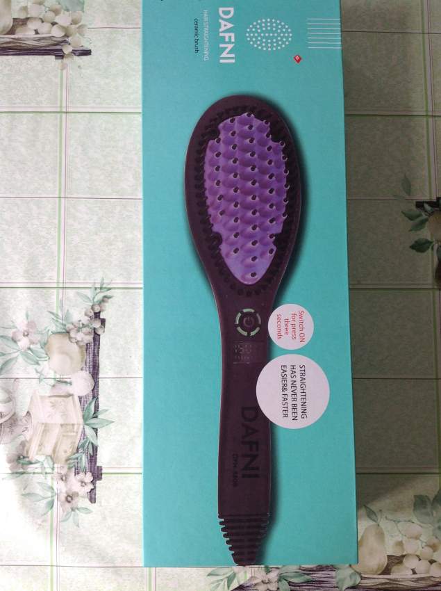 Dafni Electric Hairbrush - 1 - Other Hair Care Tools  on Aster Vender