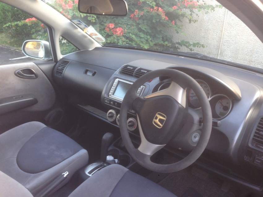 Honda Fit - 3 - Family Cars  on Aster Vender