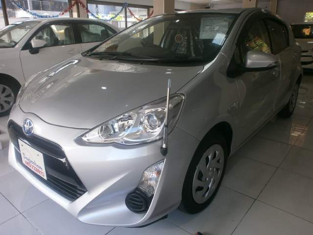 Toyota Aqua on Aster Vender