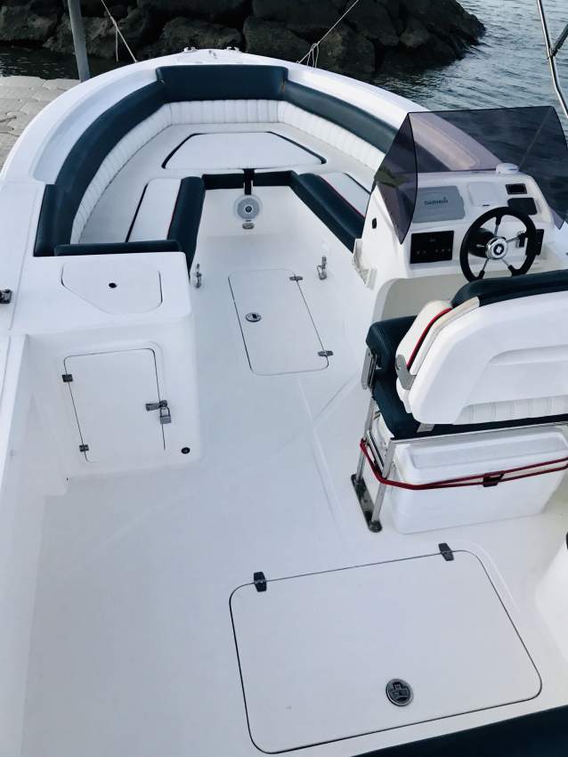 21ft Legend on Aster Vender