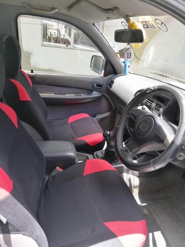 Mazda B2500 Yr 2001 - 5 - Pickup trucks (4x4 & 4x2)  on Aster Vender