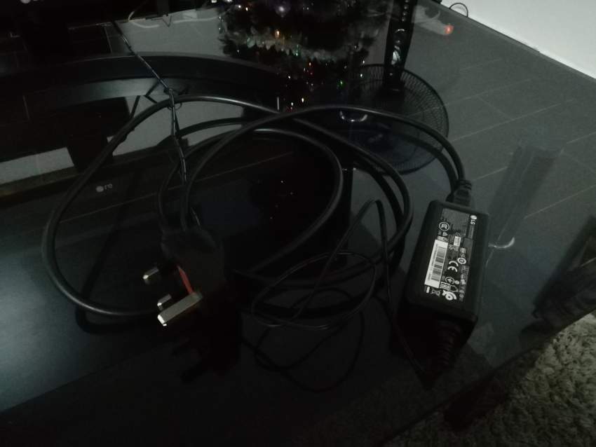 LG ULTRAWIDE MONITOR SCREEN  - 2 - All household appliances  on Aster Vender