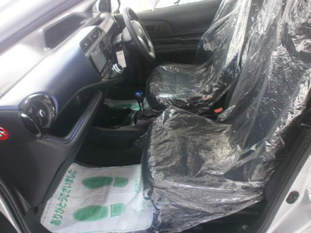 Toyota Aqua - 3 - Family Cars  on Aster Vender